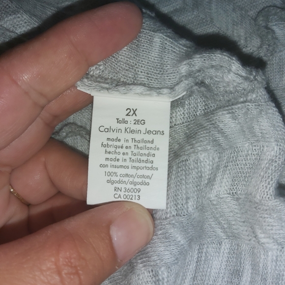Light grey Calvi Klein Jean's cardigan - Picture 3 of 3